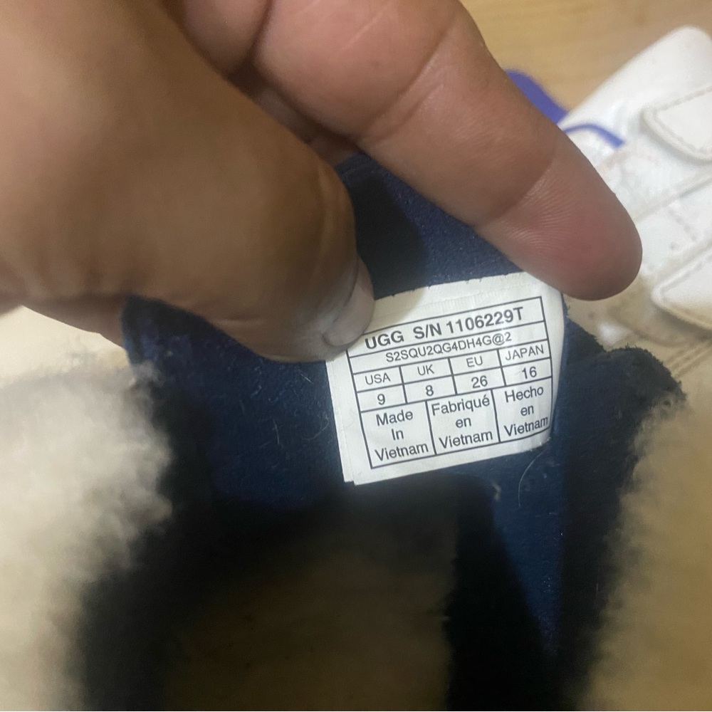 Toddler sneakers